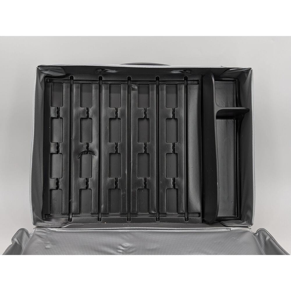 Tara Toy Extreme Gear Case Fingerboards Bikes Collectors Case W/ Accessories - Picture 9 of 16